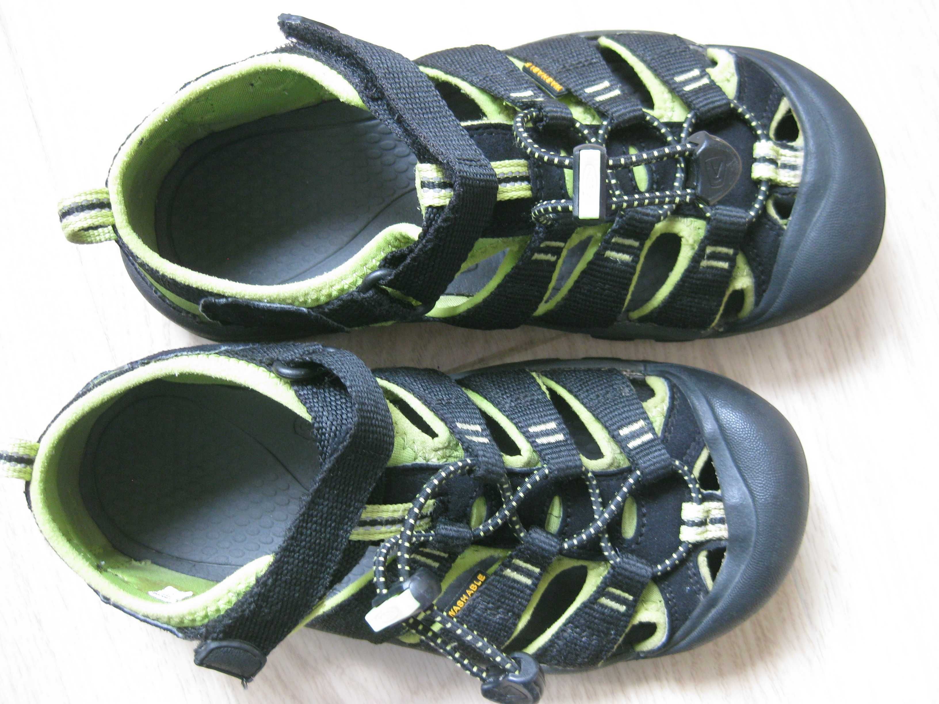 KEEN Newport rozm. 35 sandałki dla chłopca długość wkładki 22 cm