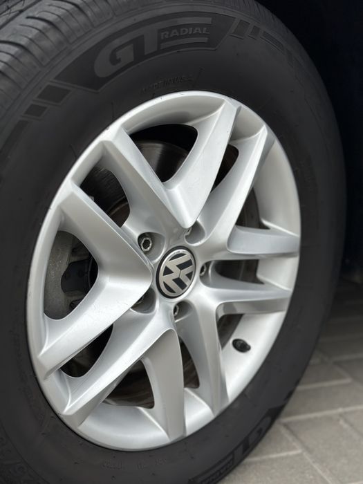 Продам Volkswagen Tiguan