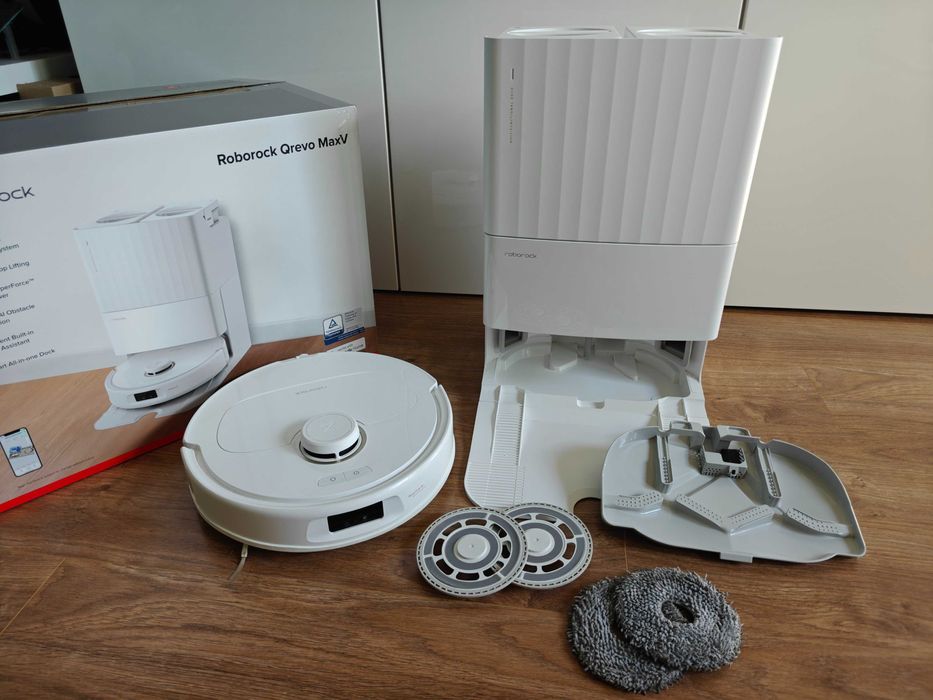 Odkurzacz Roborock Qrevo MaxV - uszkodzony