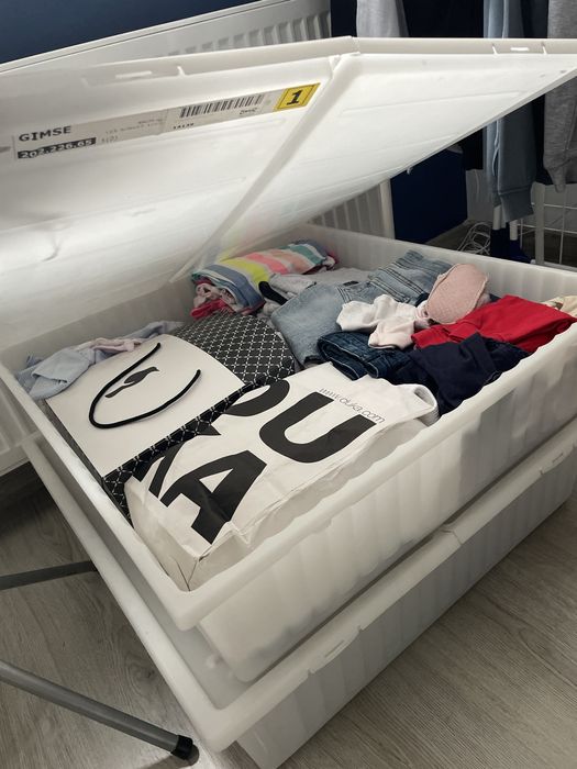 Ubrania dla dziewczynki