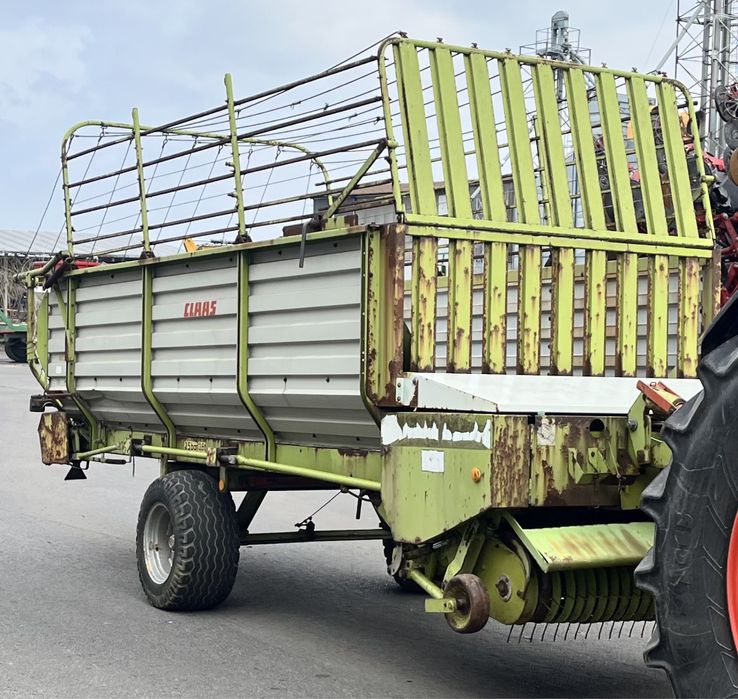Claas sprint 320