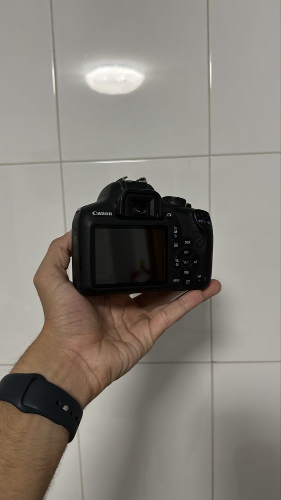 Vendo canon eos 2000