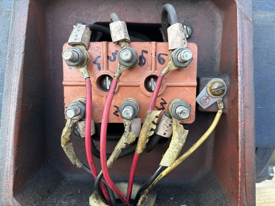 Silniki 15 KW Pompa Wtryskarka Cosmos WG 180-400