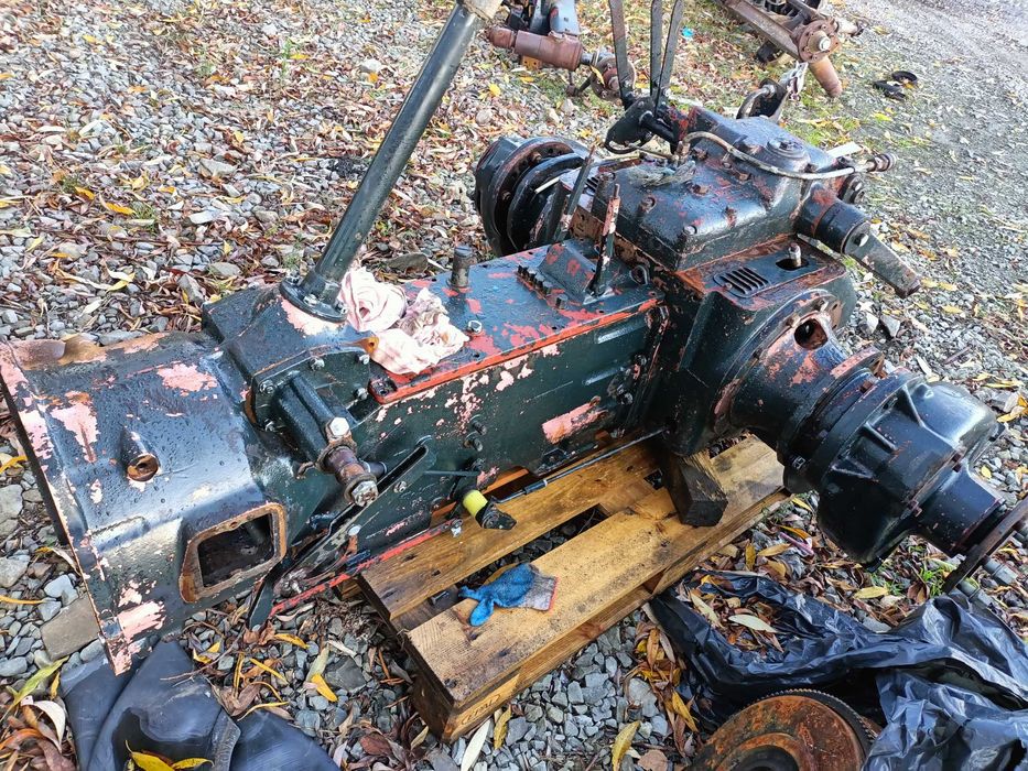 Skrzynia biegów zetor 7011,6911,5711,6711, ursus c360 c355 c4011 piękn