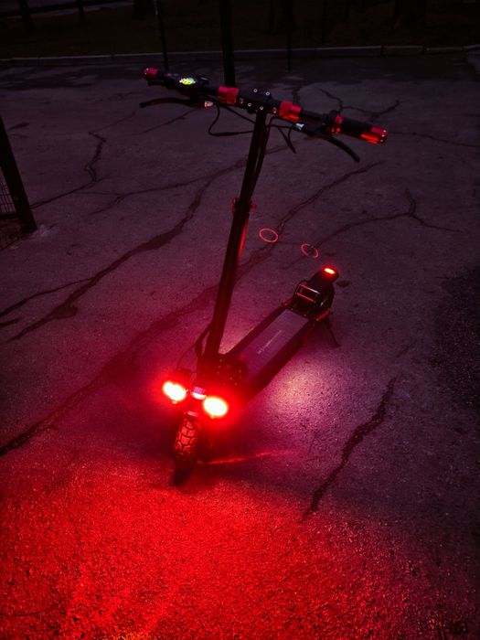 Продам Kugoo Kirin M4 PRO