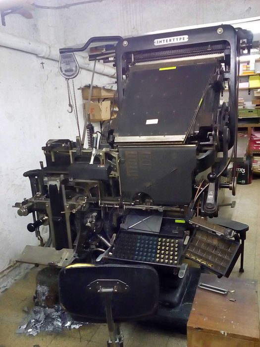 Vende-se recheio de tipografia