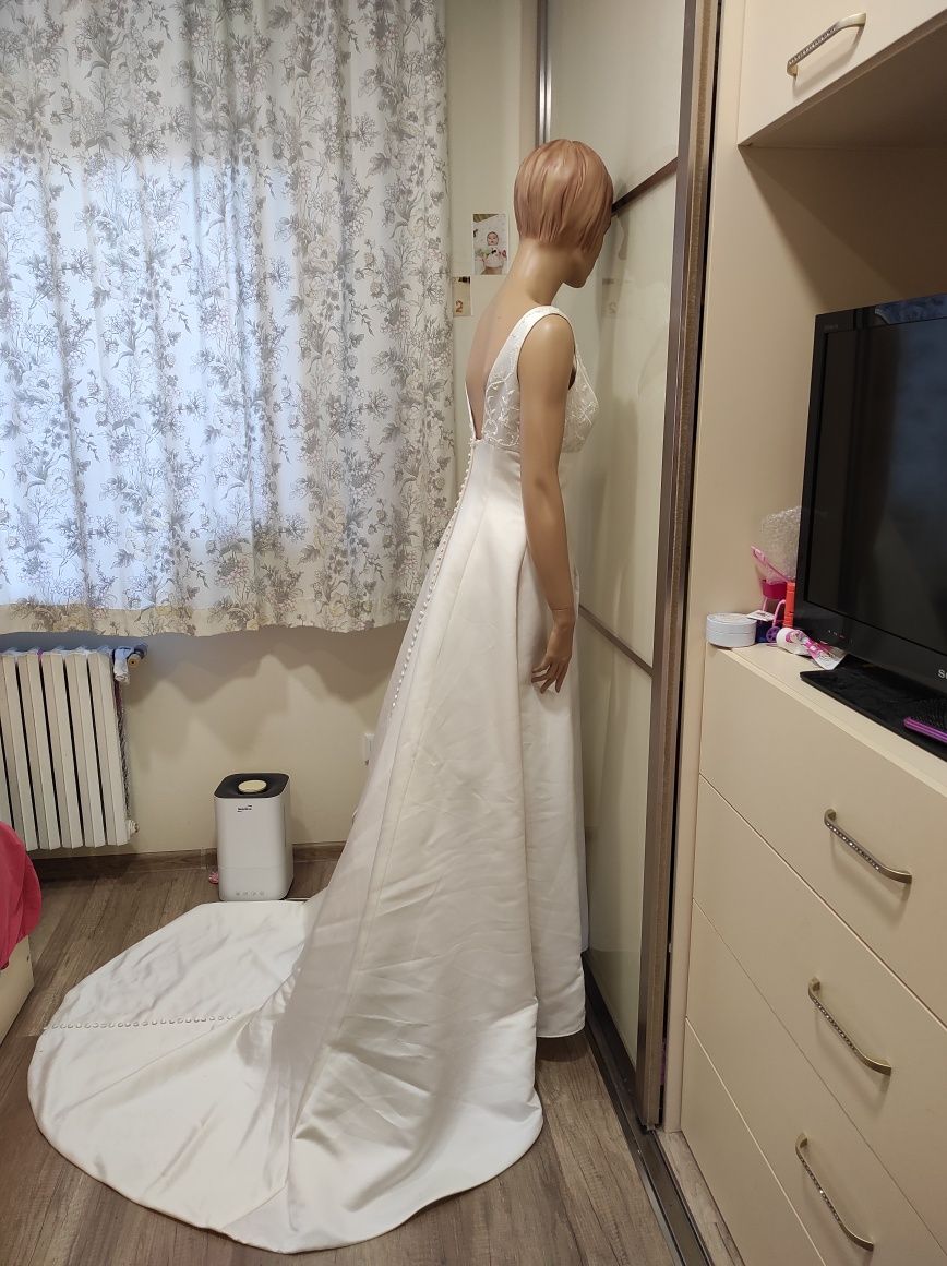 Весільна сукня , плаття весільне