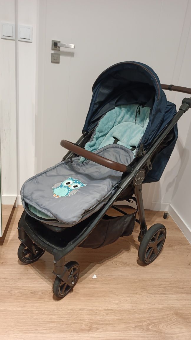 Wózek spacerowy Baby Design Granatowy