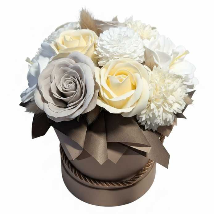 Flowerbox z Kwiatami Mydlanymi Prezent Upominek Bukiet Róże Mydlane