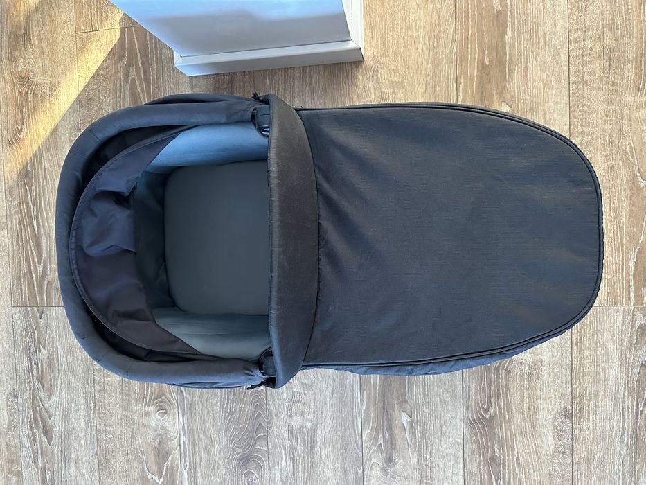 Gondola do wózka Thule Urban Glide 2 – bardzo dobry stan + akcesoria