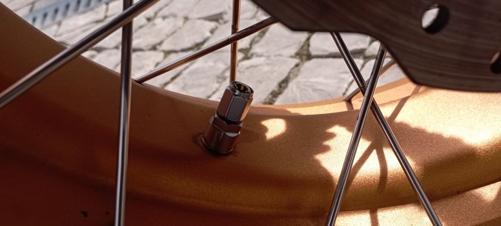 QJMotor SRT 700 x