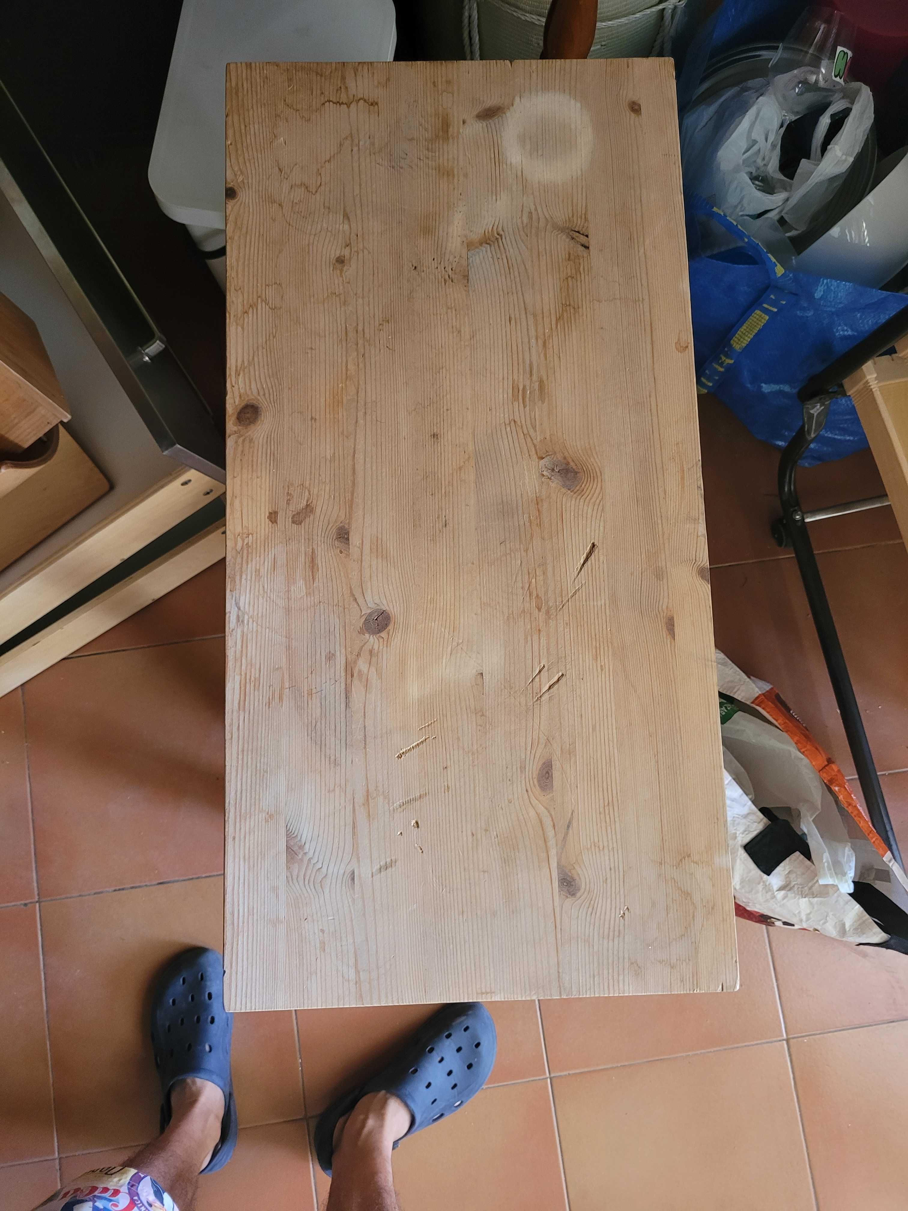 Mesa madeira maciça pequena