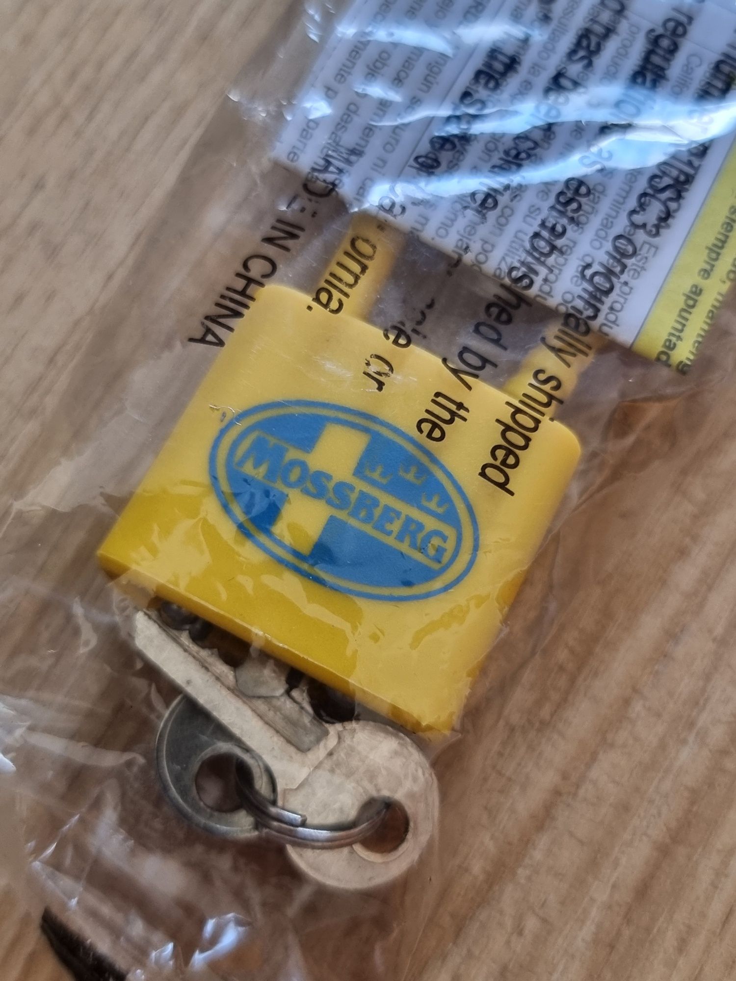 Kłodka i 2 kluczyki Mossberg NOWA