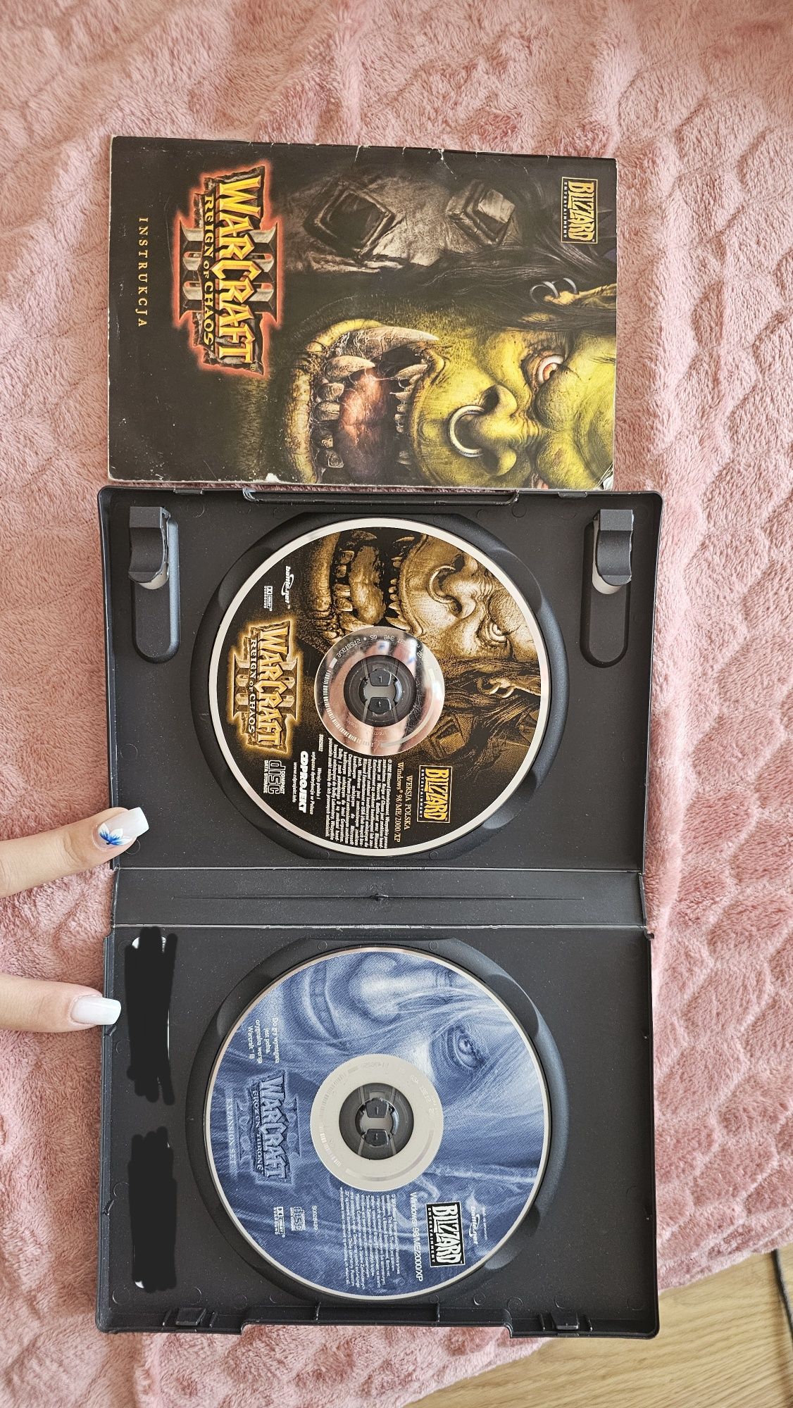 Warcraft III + warcraft III expansion set zawiera dodatek the groźne t