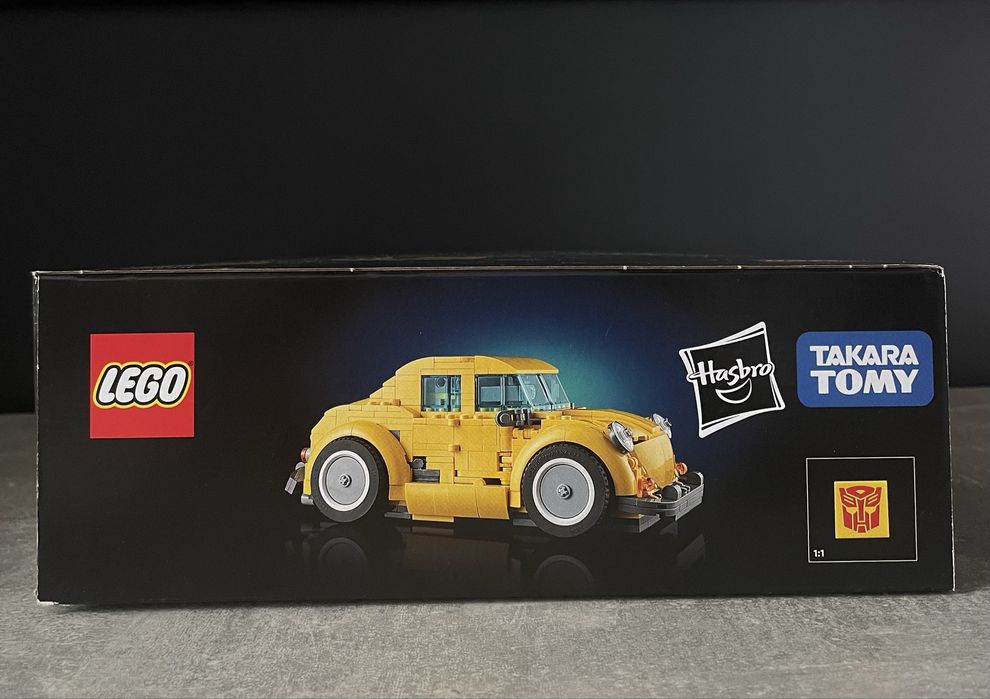 Конструктор LEGO Icons Бамблбі (10338)