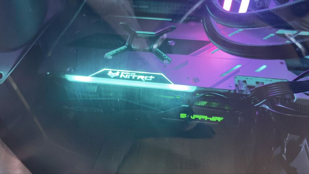 Sapphire Nitro+ Radeon RX 6900 XT – Excelente Estado