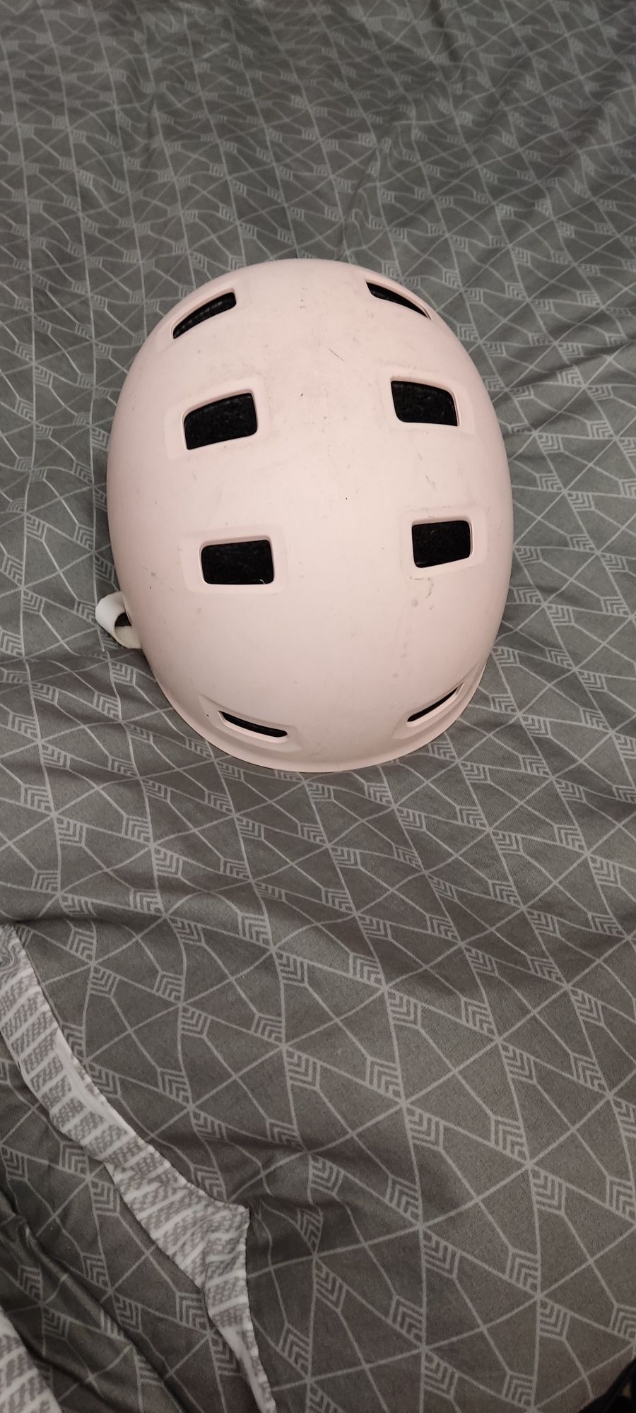 Sprzedam kask rowerowy Decathlon Btwin Oxelo