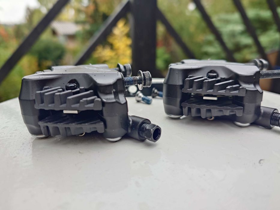 Hamulce Shimano GRX BR-RX400 (przód + tył), hydrauliczne, nowe