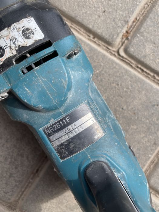 Wiertarka udarowa do betonu SDS Makita HR2611F