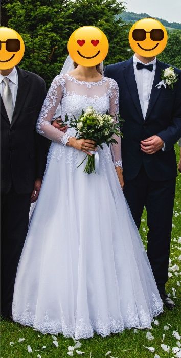 Suknia ślubna + welon i koło