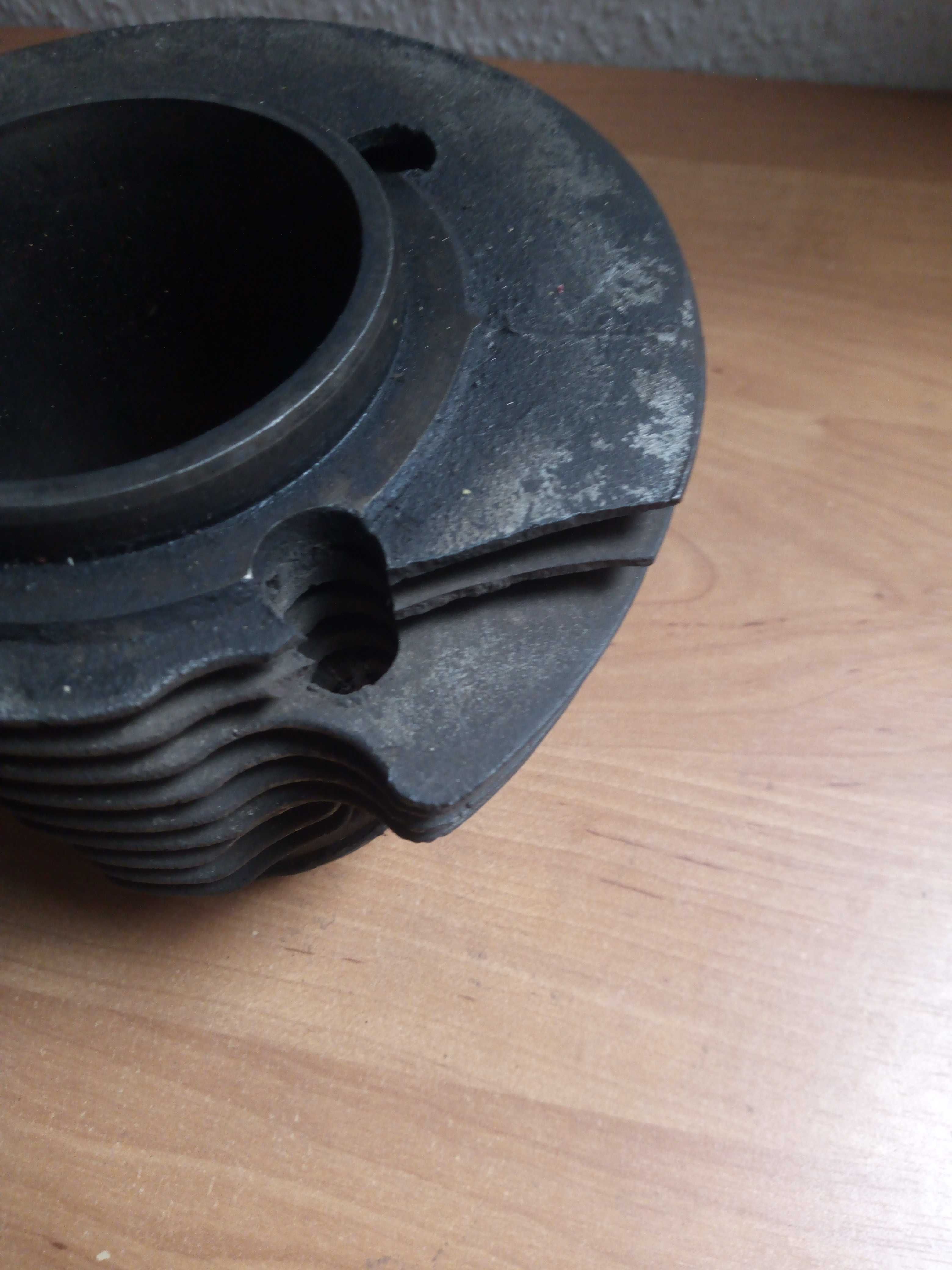 Cylinder junak m10