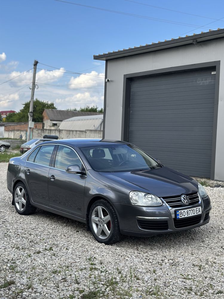 VW Jetta 1.6 MPI