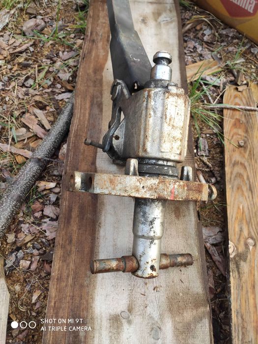 Dyszel, siłownik do paleciaka promag