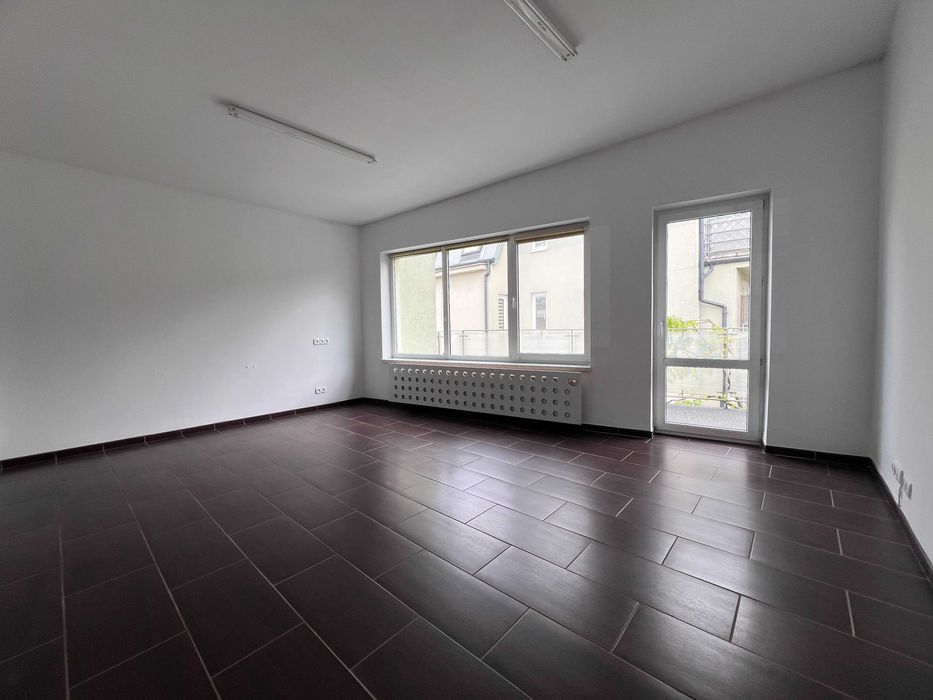Do wynajęcia lokal 28 m² – ul. Żegańska, vis-à-vis Urzędu Dzielnicy