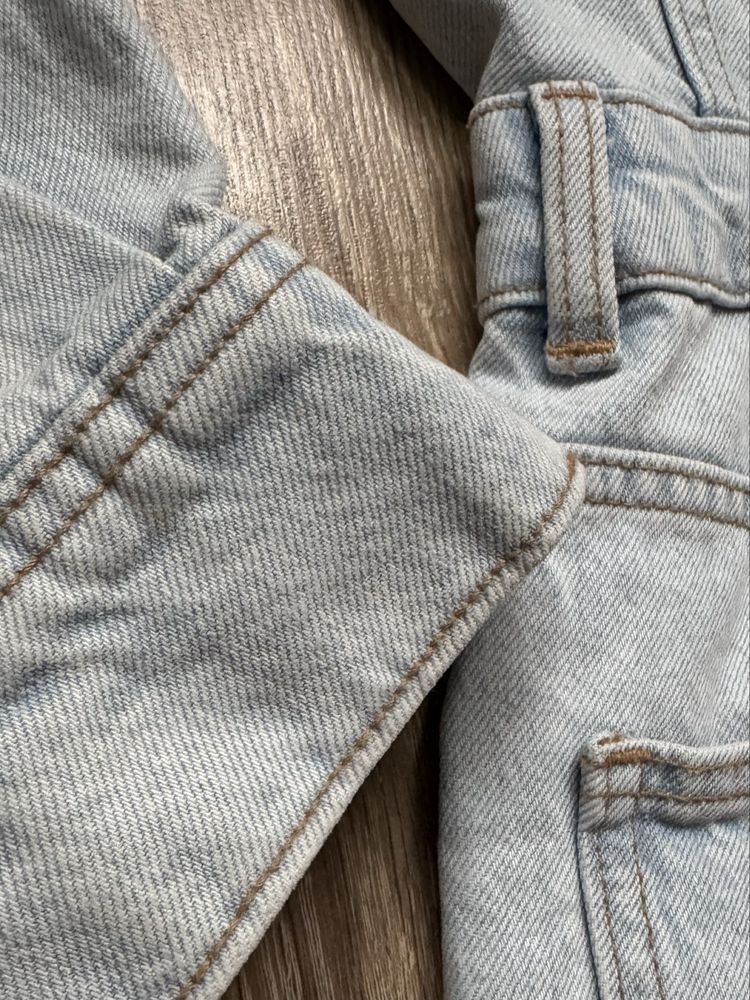 Джинсовий комбінезон Zara