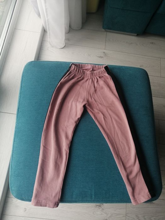 Sprzedam zestaw spodni roz. 104