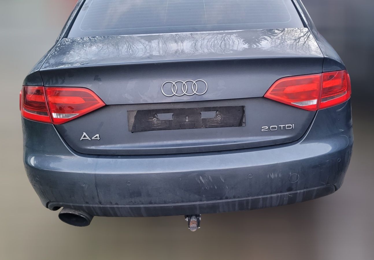 Peças: Audi A4 B8 SLINE