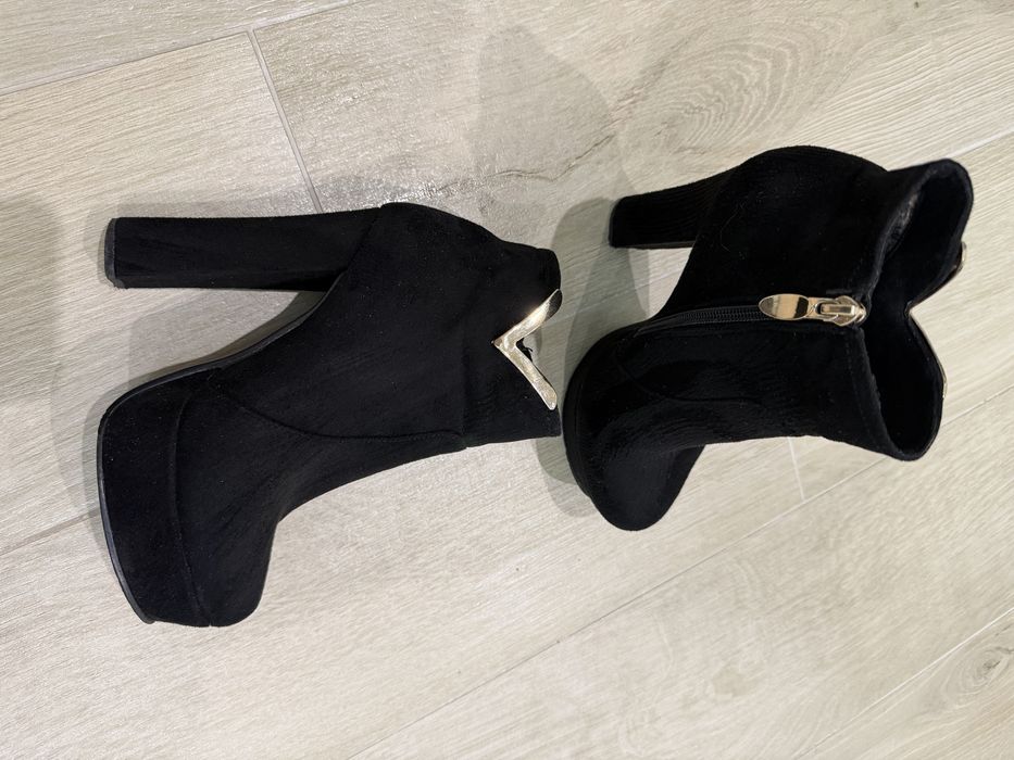 Чоботи, сапоги, 37р. Ботильйони, ботинки