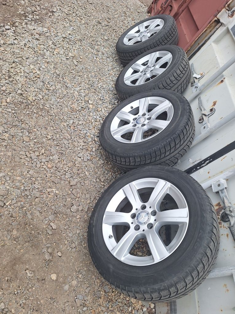 Koła felgi  Mercedes 16 " 225/55/16 r Mercedes w211 w212 w213