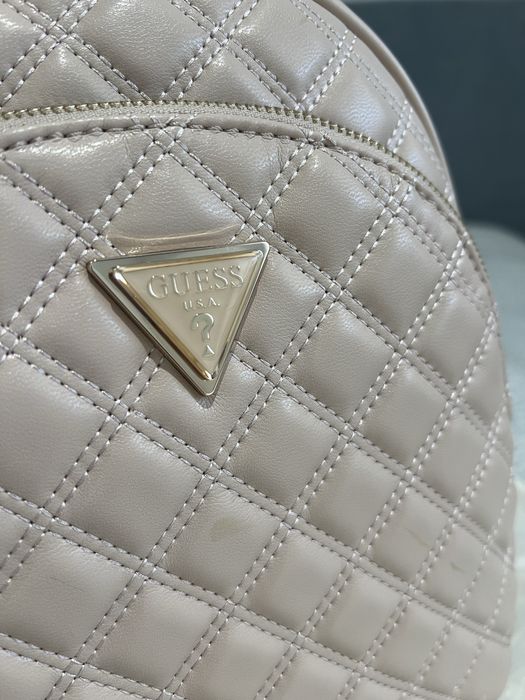 Mochila GUESS nova com etiqueta