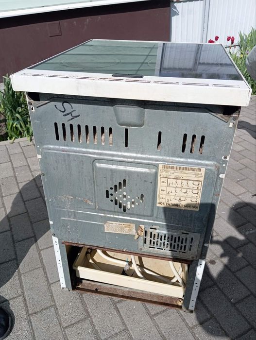 Продам електро плита б/у 3-1 фаза