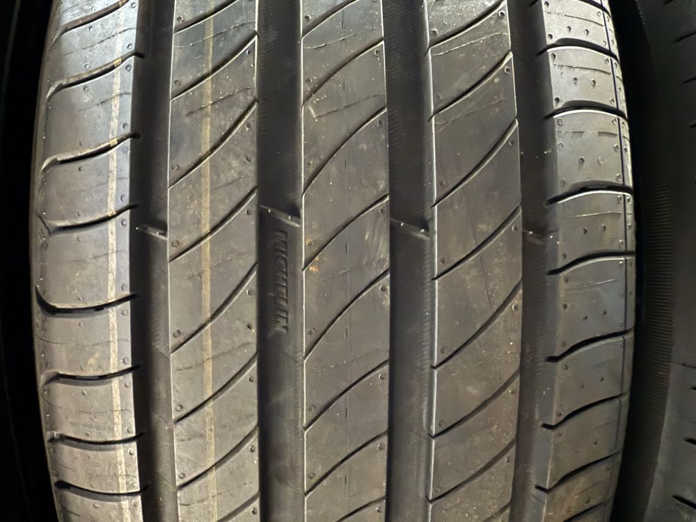 225/55 r18 Michelin 4шт.