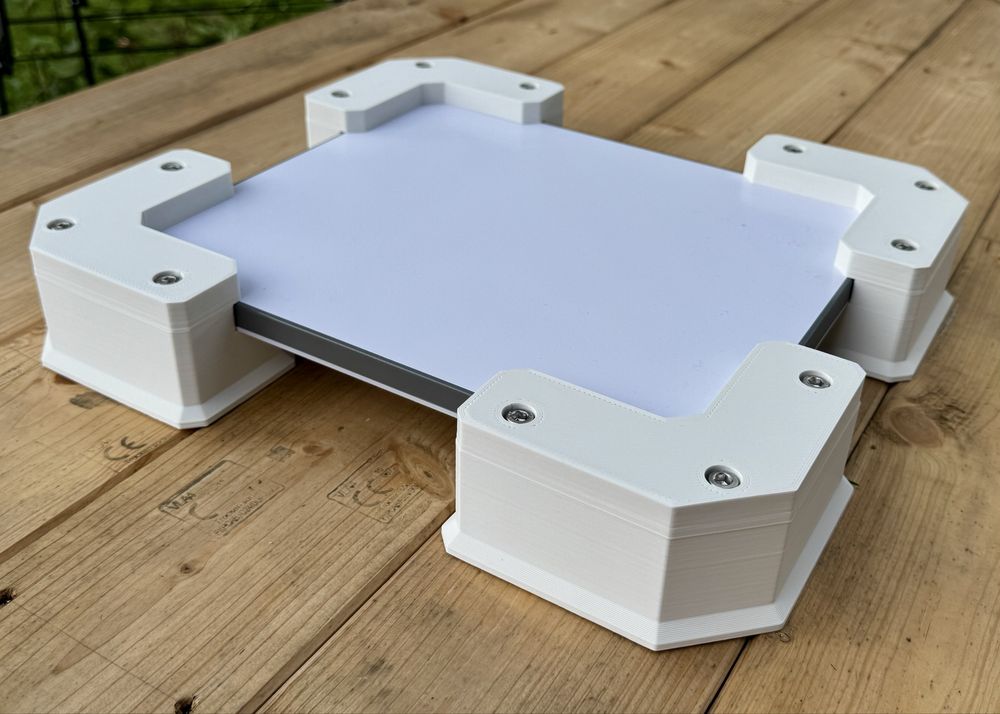 Starlink Mini - mocowanie, uchwyt na dach kampera, przyczepy kemping