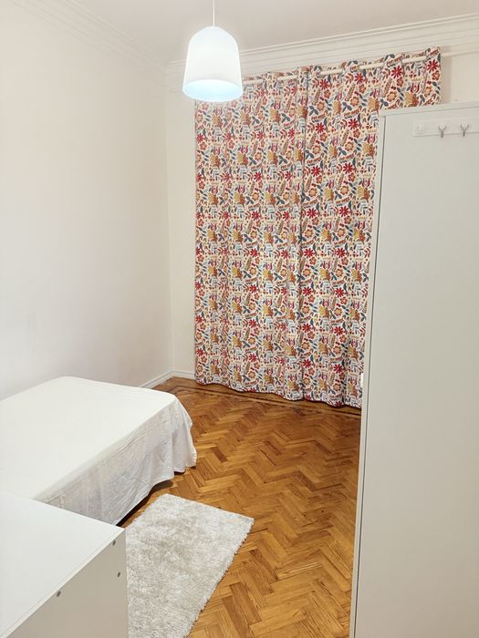 Alugo quarto para mulheres/senhoras