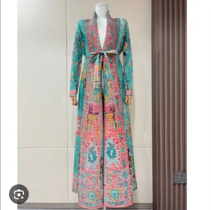 Оригинальная накидка кардиган в стиле Adaya Issey miyake