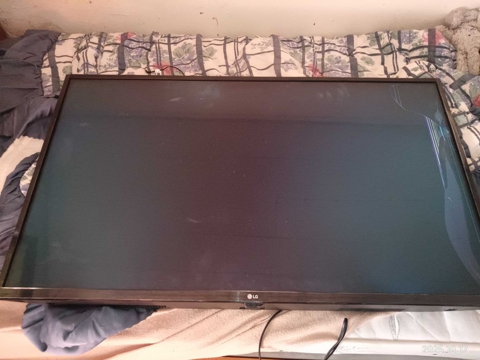 Smart TV LG 43" (Para peças)