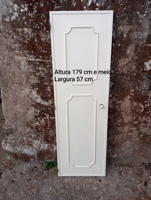 Vendo portas madeira