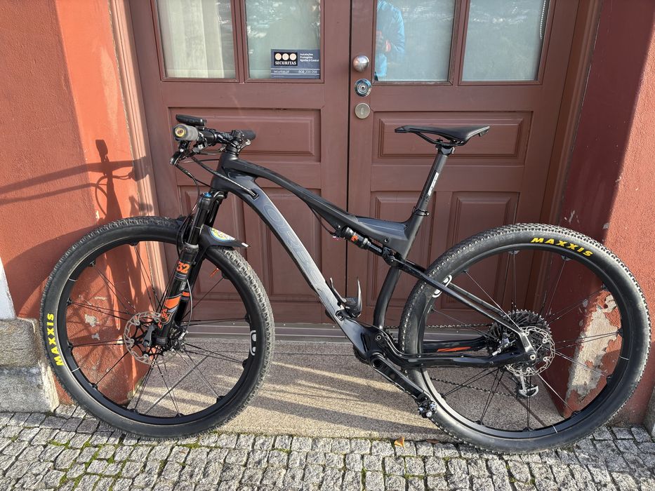 Orbea Oiz m50 Full Carbon