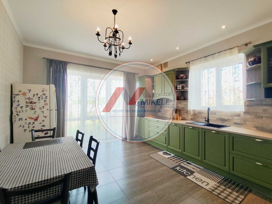 Без % Будинок з ремонтом 255 м2 18 сот Рожни Броварський р-н