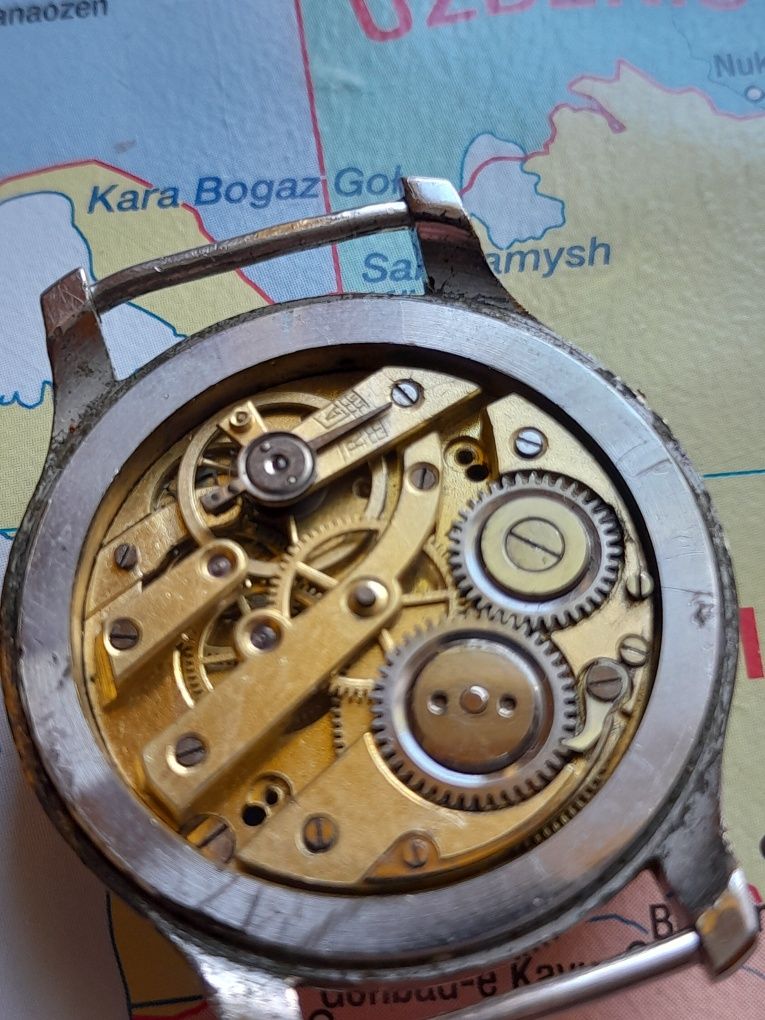 Stary zegarek LDH