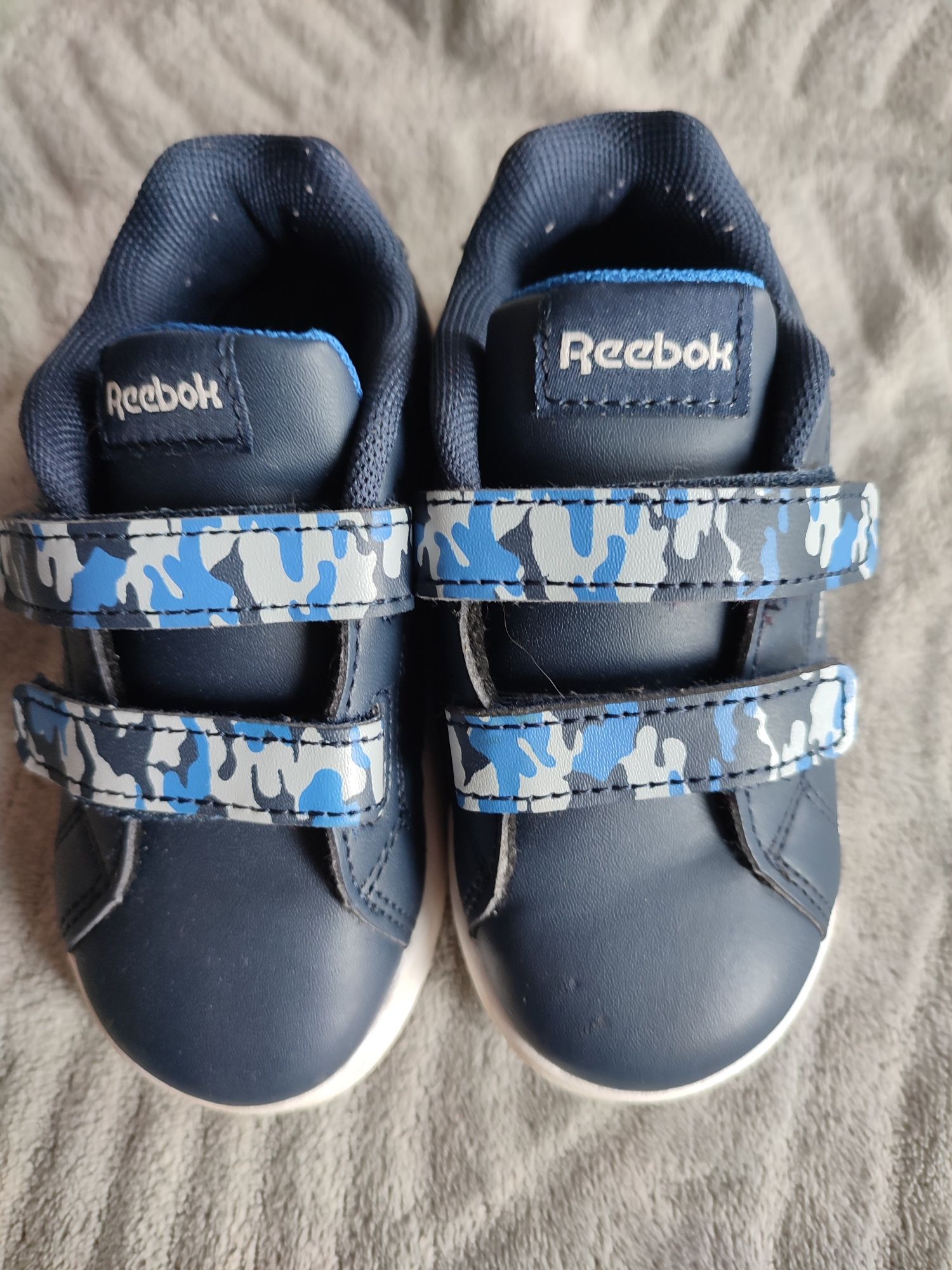 Reebok  na rzepyrozmiar  23,5