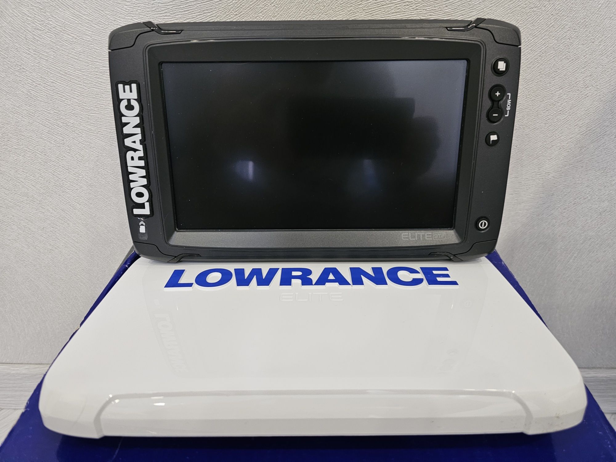 Продам ехолот lowrance elite-9 ti2