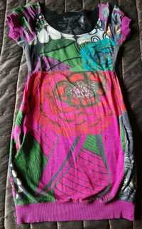 Vestido desigual tamanho S