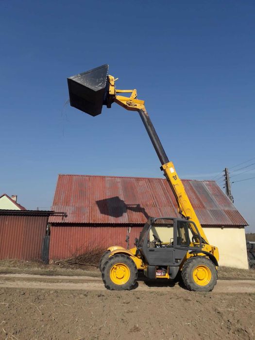 Ładowarka teleskopowa JCB 530-70 lub Manitou MLT 633 TLS