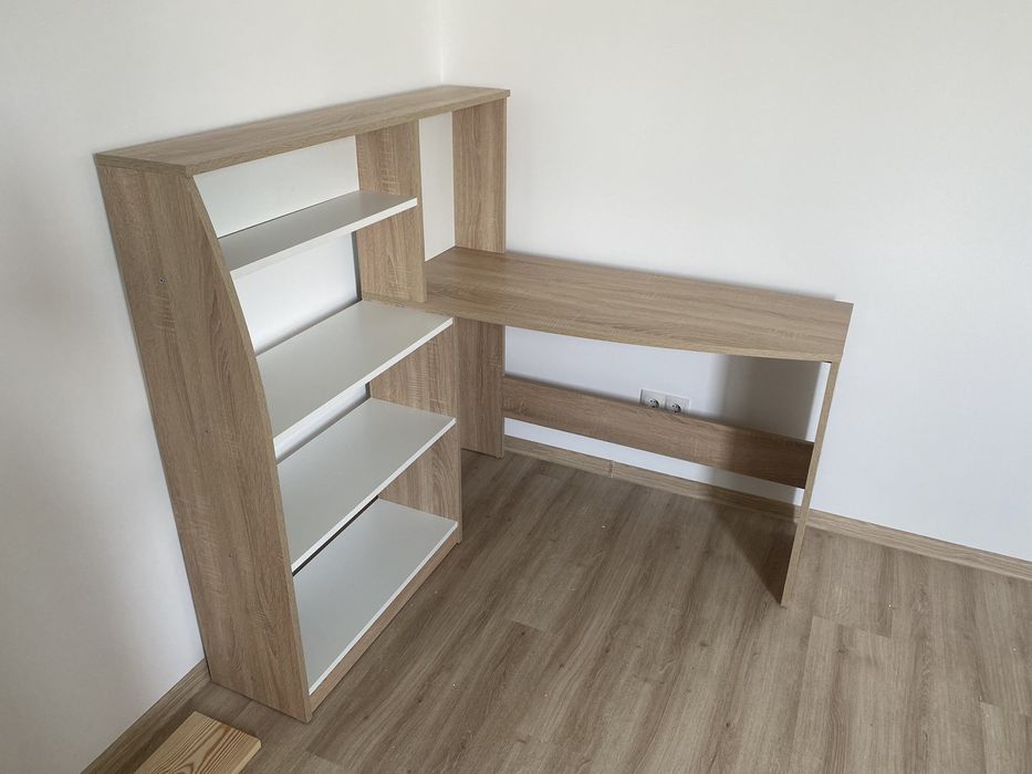 Стіл комп'ютерний розпродаж письмовий дитячий офісний з полками