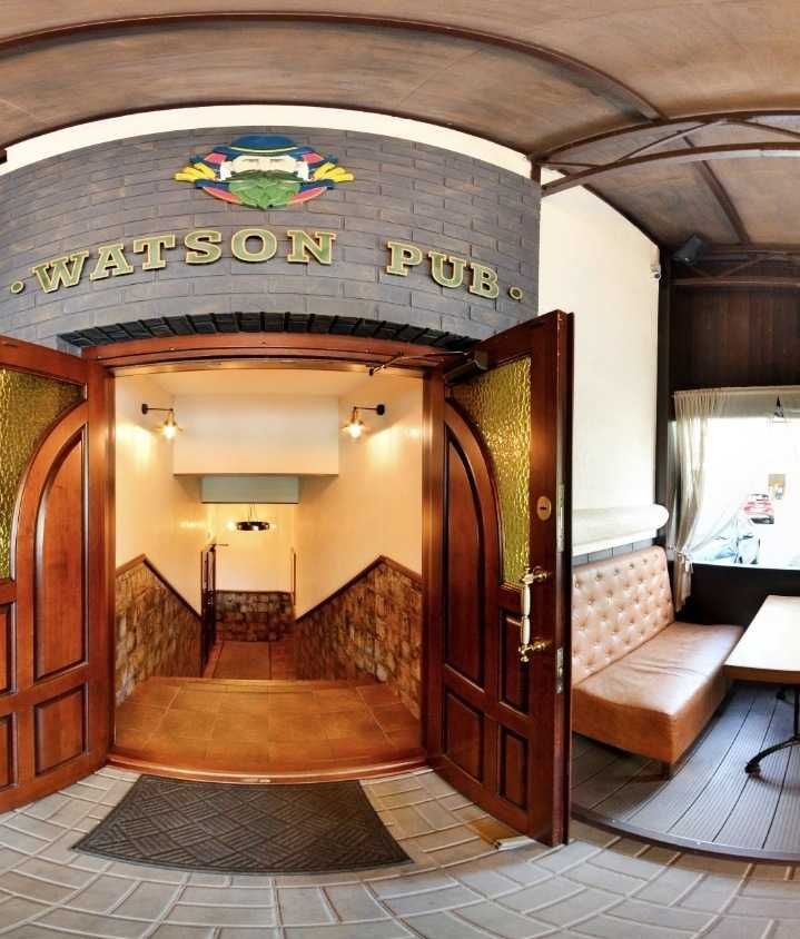 «Watson Pub» – справжній англійський паб у центрі міста.